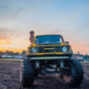 Meet your Posher, Chris